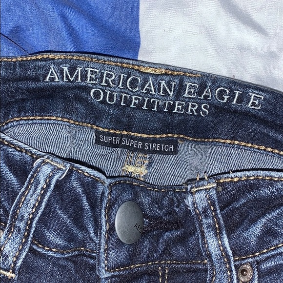 American Eagle Dark wash super super stretch jeans - Picture 2 of 4